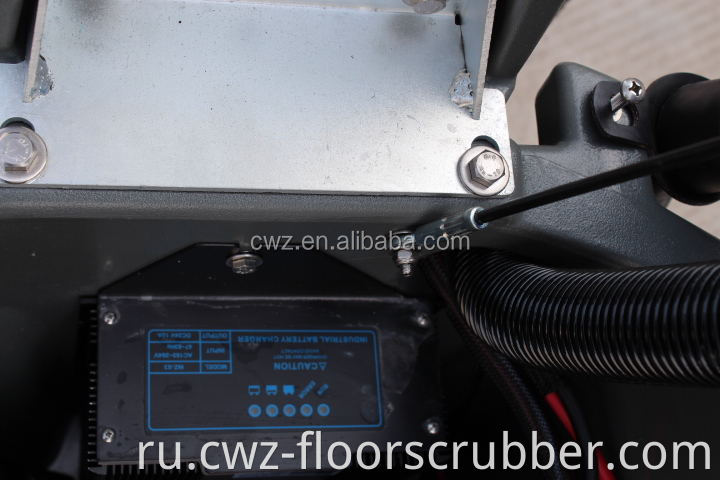 CWZ Electric Compact Factory Plak Scrubber
